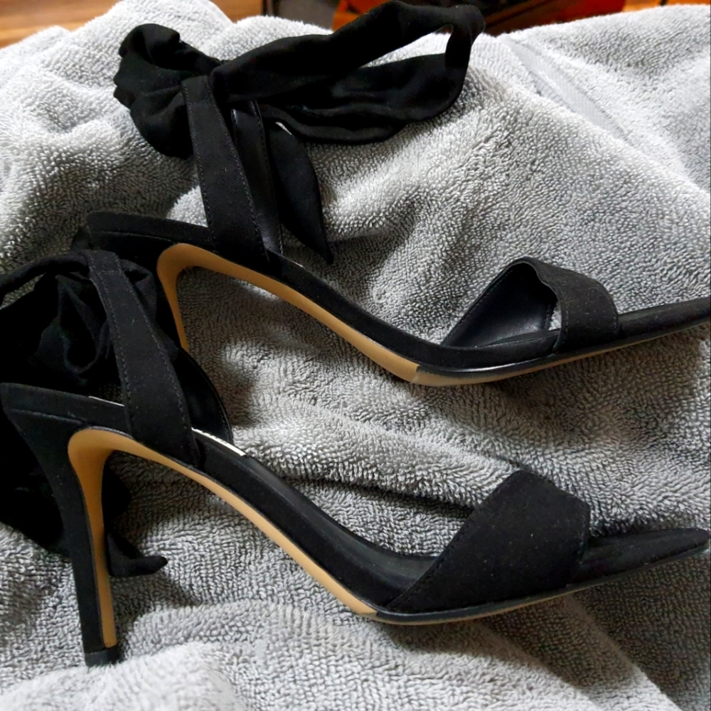 Charles & Keith "one word" heel